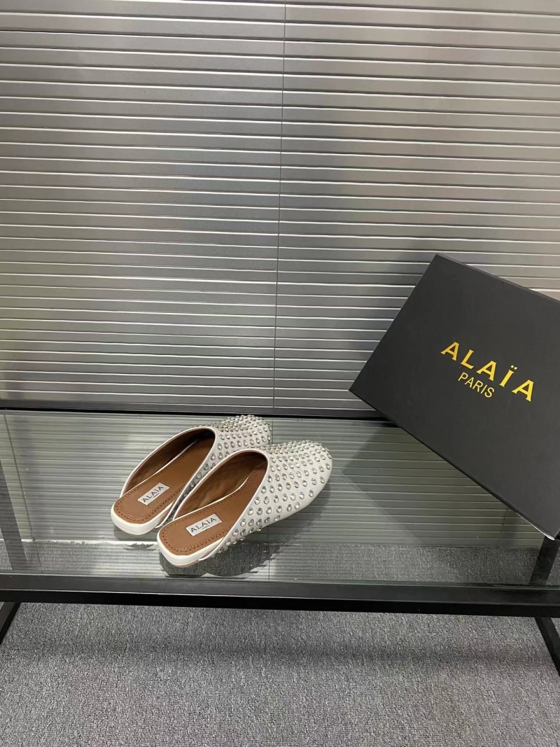 Alaia Flat Shoes